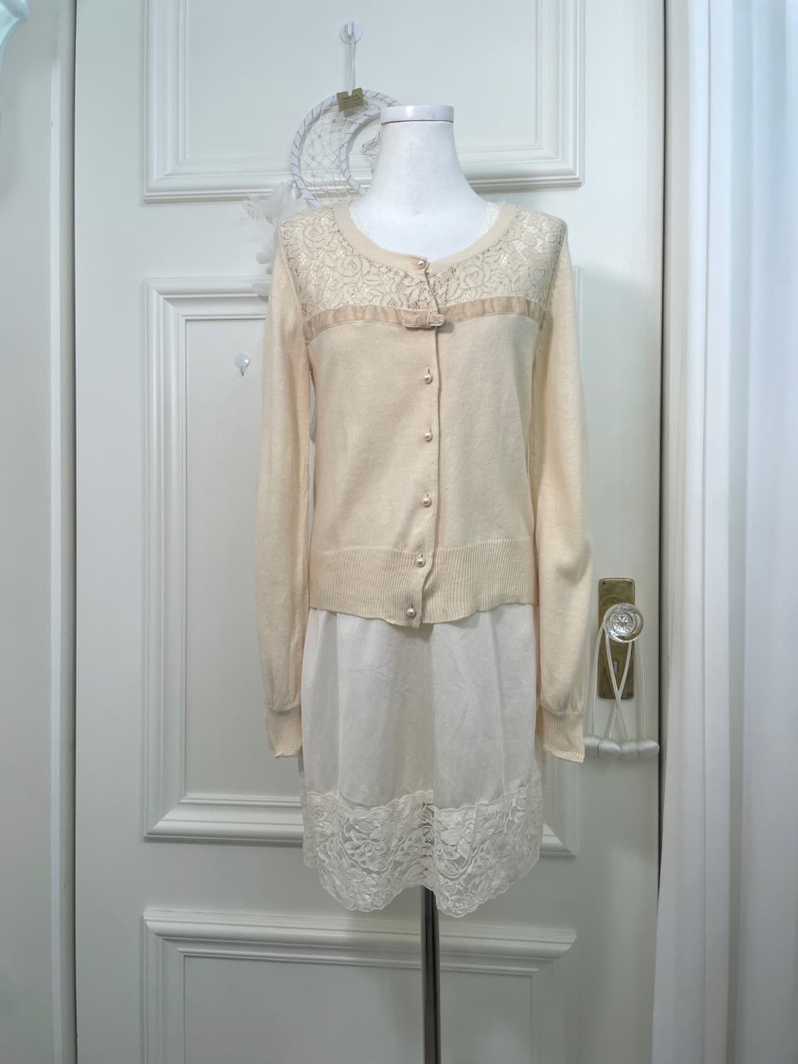 butter cream lace velvet point cardigan& 상품이미지1