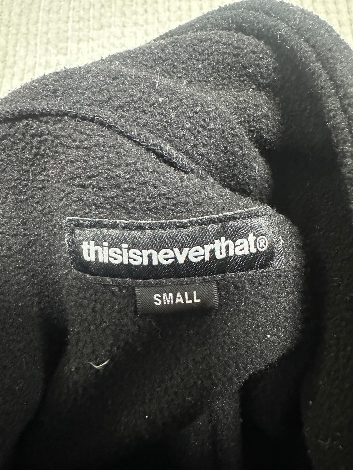 디스이즈네버뎃 집업 상품이미지3