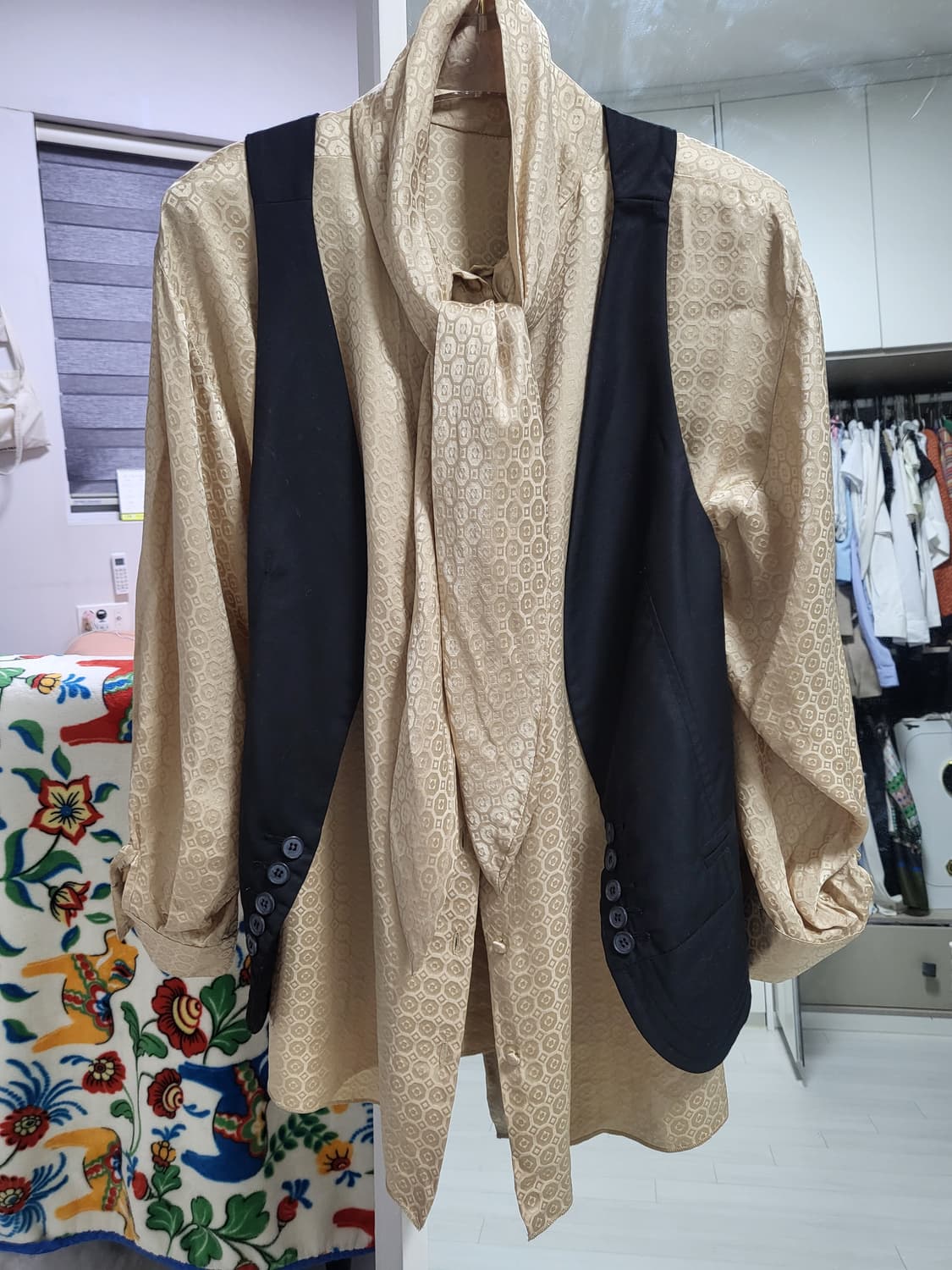 ST. JOHN 실크 100%블라우스 베이지 55-77 상품이미지6