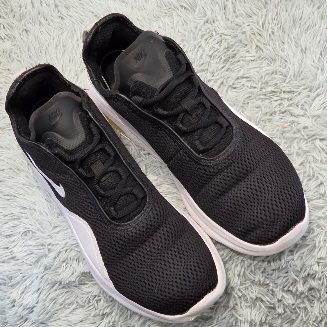 5a-6:나이키 에어 맥스 모션 2 블랙 화이트(275mm) 상품이미지5