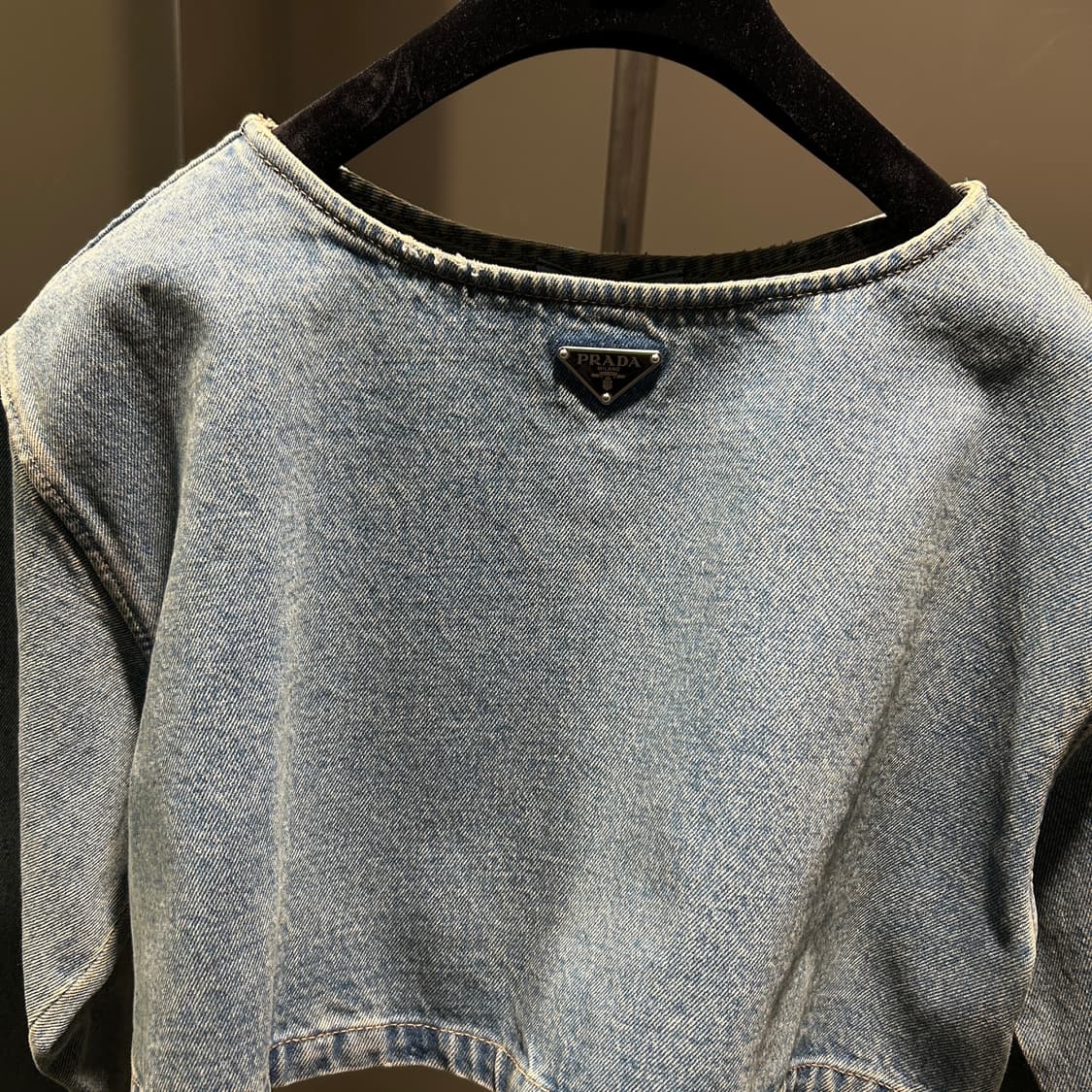 프라다 크롭 데님 롱슬리브 상품이미지2