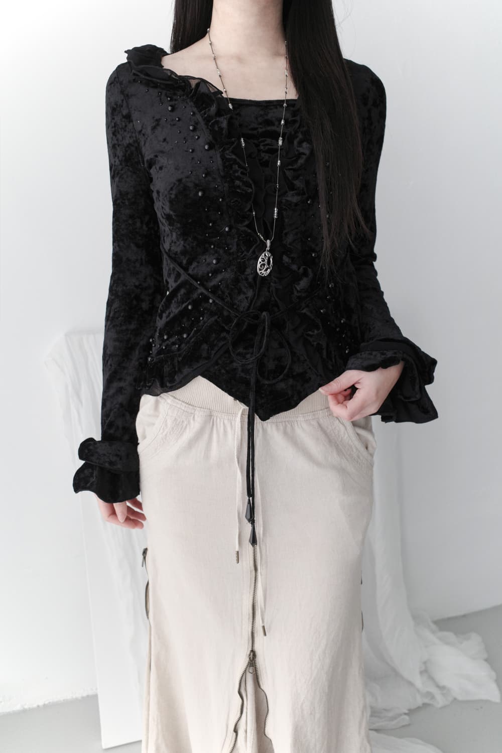 ozz on) beads velvet frill long sleeve 상품이미지5