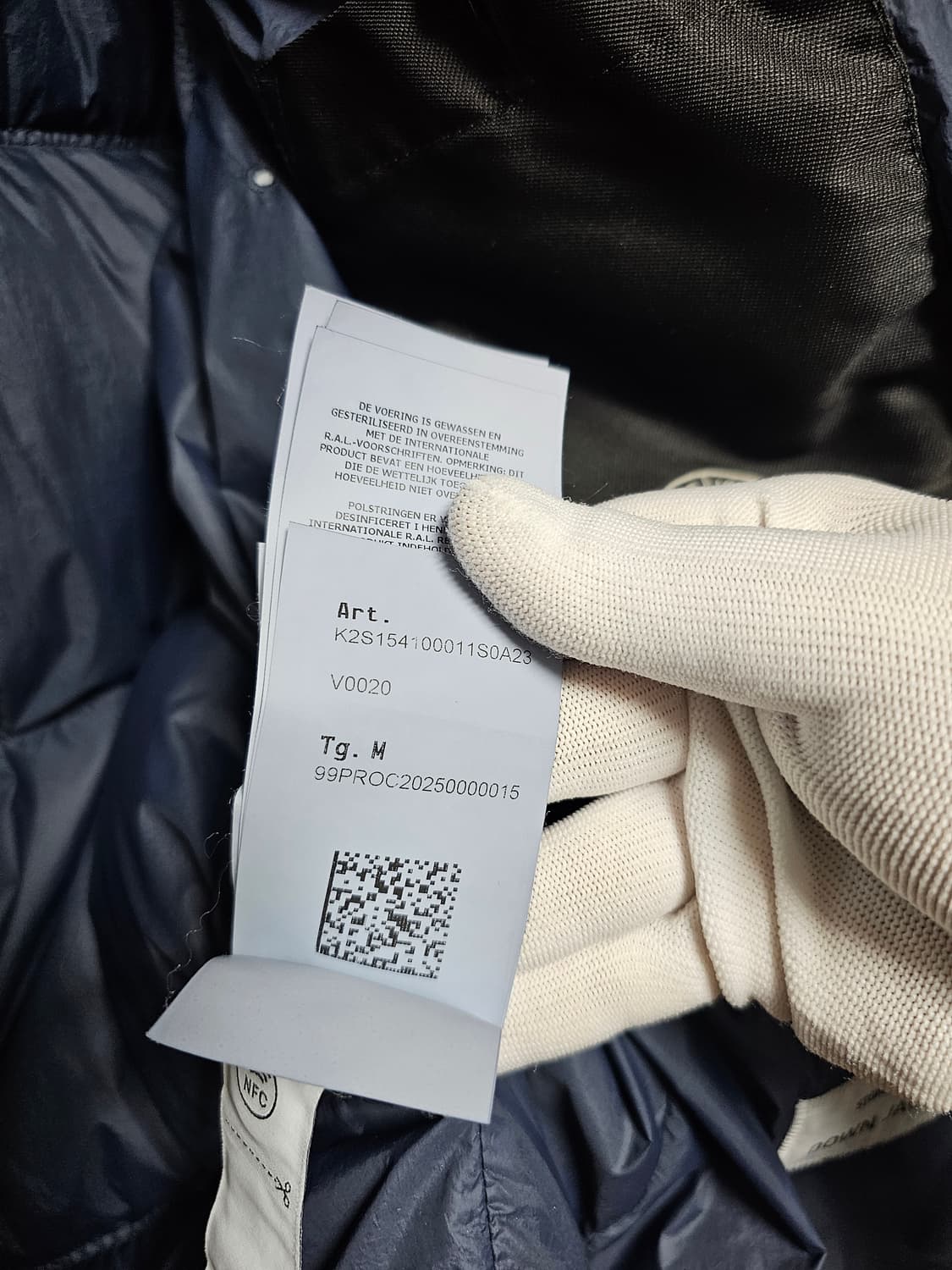 스톤아일랜드 크링클랩스 윈드 레지스턴스 후드 다운 패딩 25FW 상품이미지9