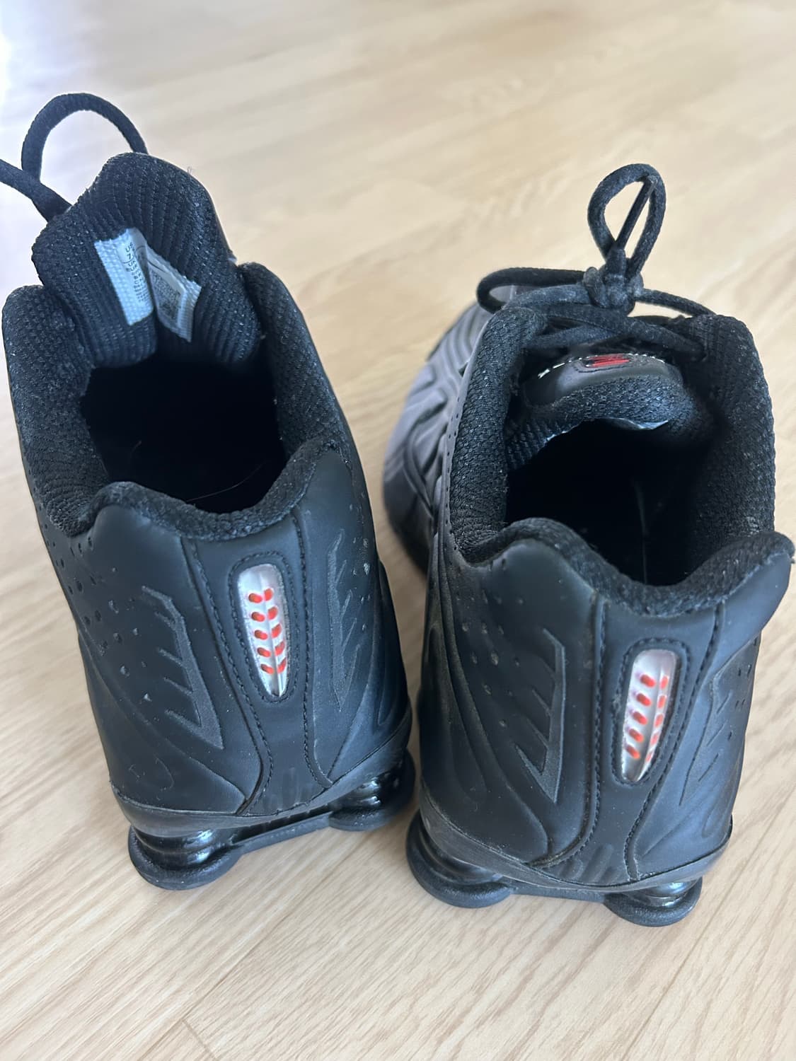 (W) 나이키 샥스 R4 블랙 상품이미지7