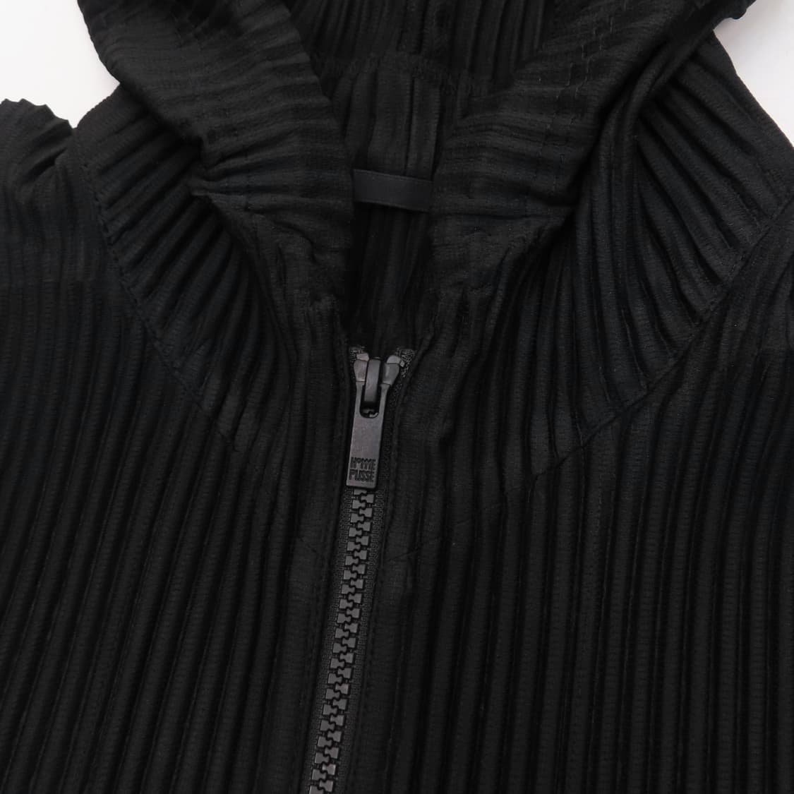 옴므플리세 후드 집업 3사이즈 상품이미지3