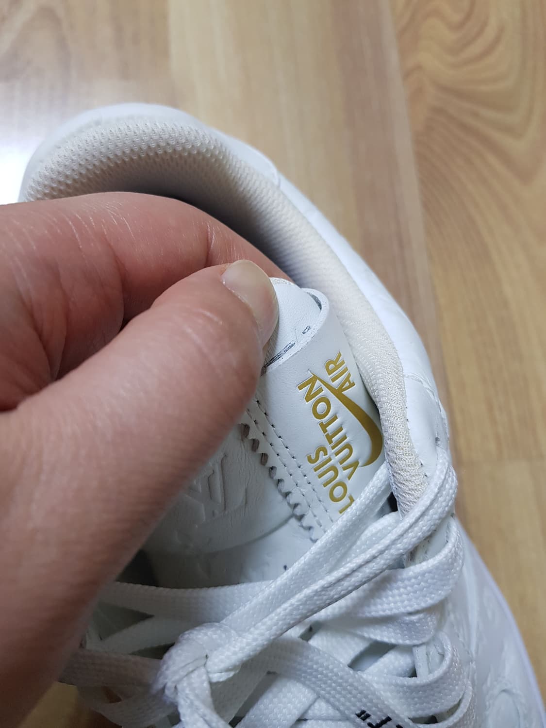 루이비통 X 나이키 에어포스 로우 버질아블로 화이트 상품이미지7