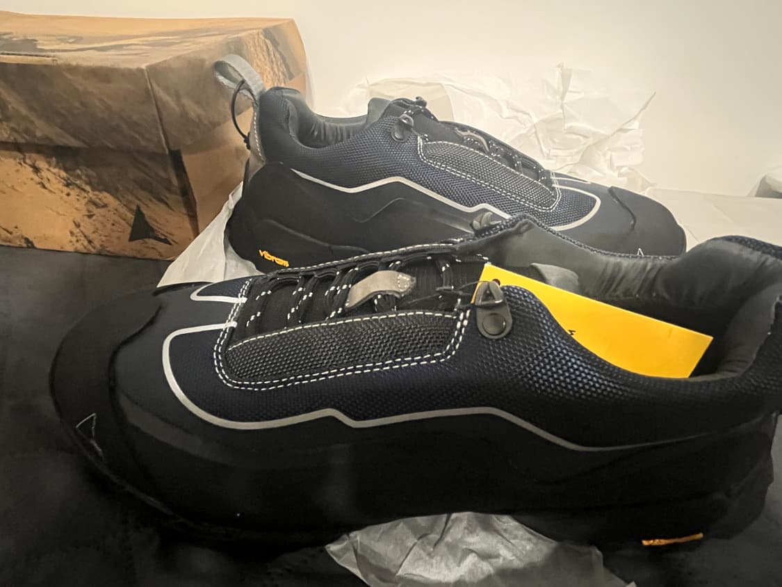 Roa 카타리나 네이비 블랙 44 상품이미지1