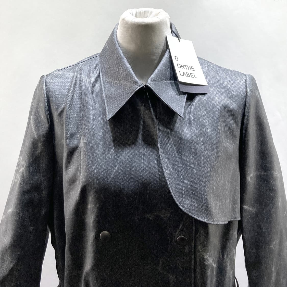 D ONTHE LABEL 택새상품 여트렌치코트 66  상품이미지3