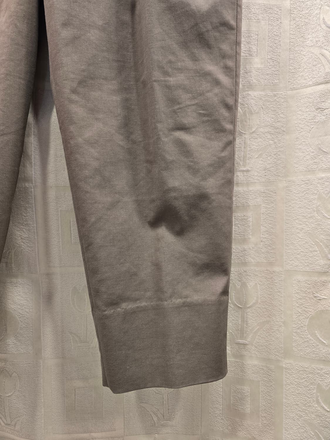 거의새거)유니클로 U 남성 와이드 피트 테이퍼드 팬츠 27~28 상품이미지8