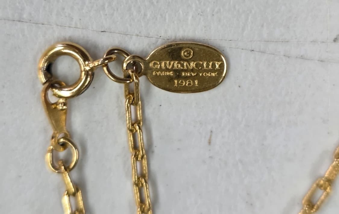 지방시 명품 목걸이 골드 상품이미지6