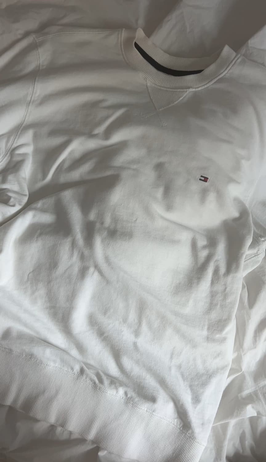 타미힐피거 맨투맨 상품이미지1