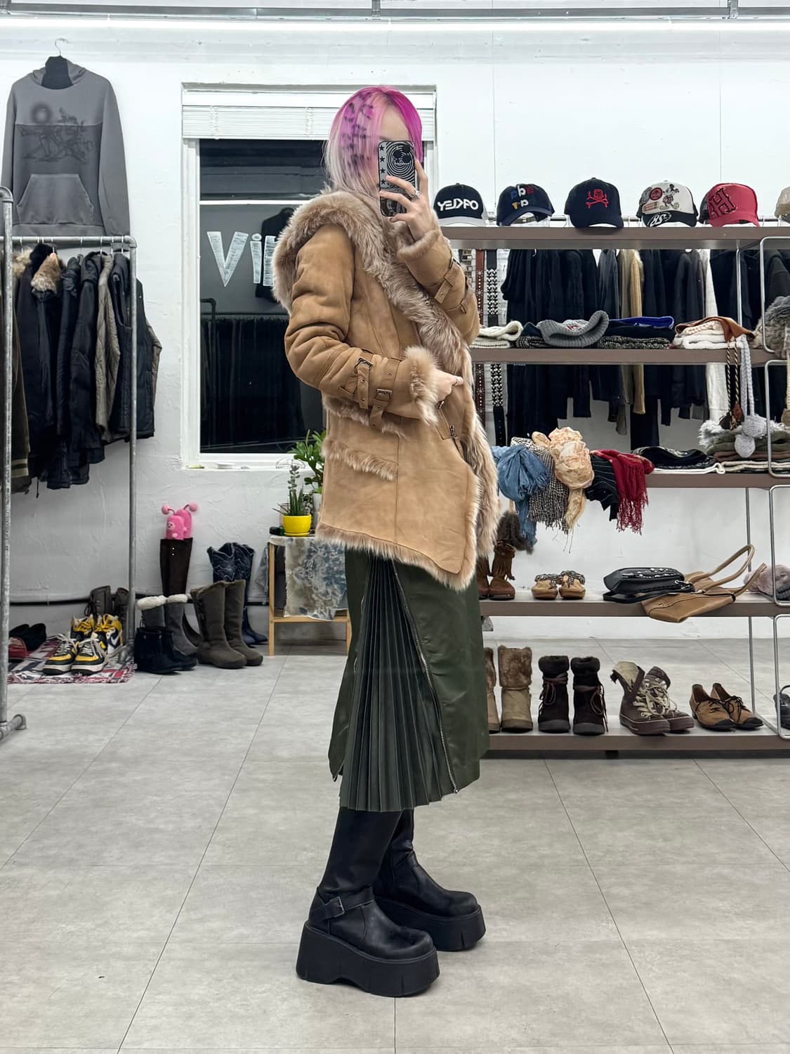 Lambskin Mouton Coat 상품이미지1