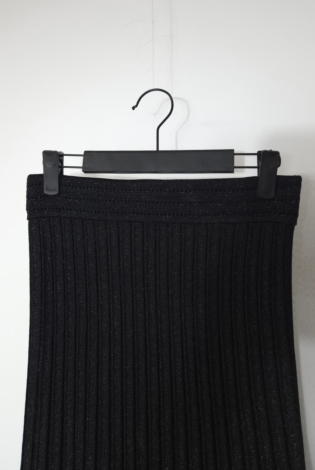 산드로 메탈릭 니트 플리츠 밴딩 롱스커트 1 사이즈 상품이미지2