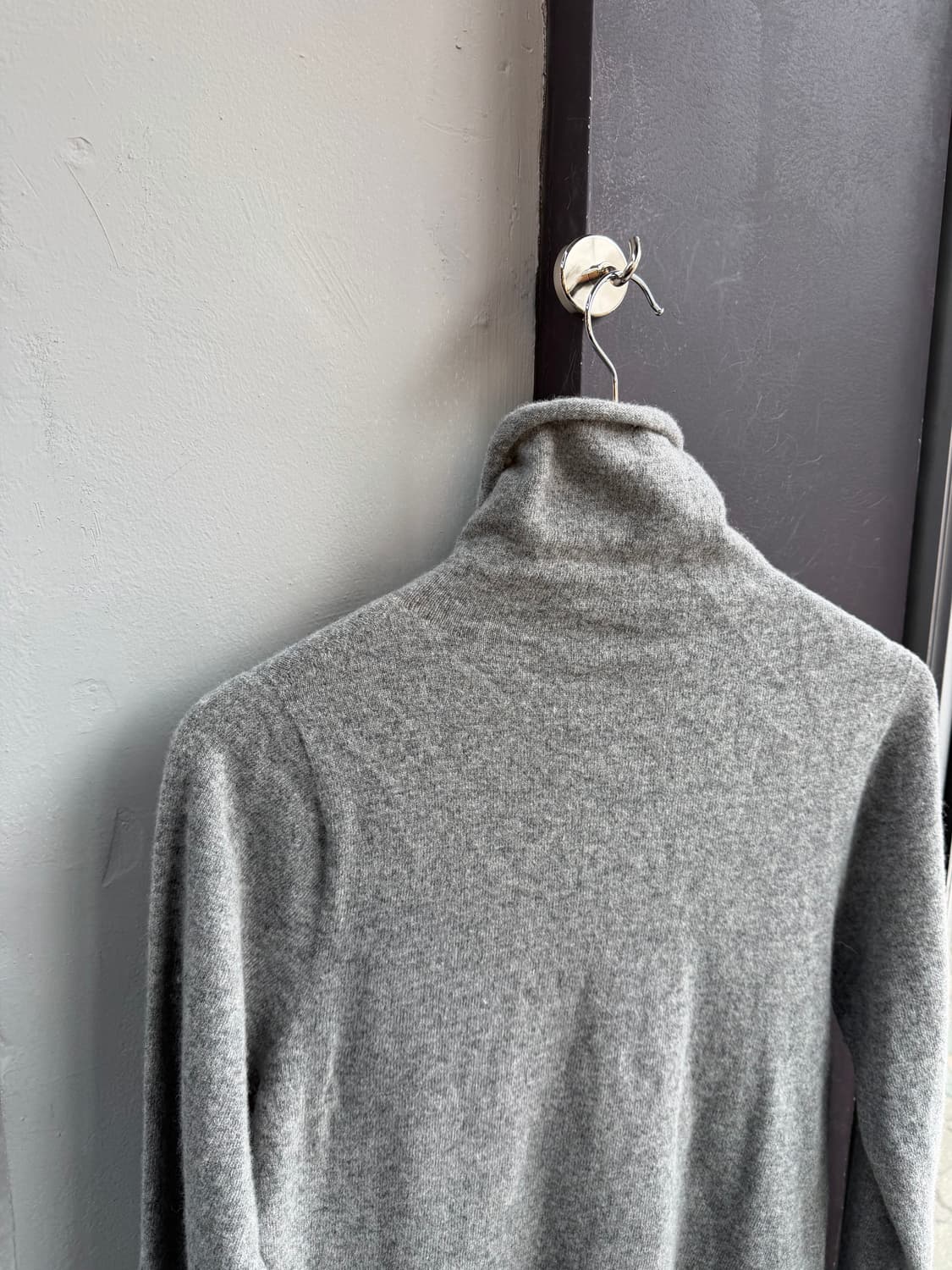 에토스 캐시미어 블랜딩 하이넥 니트 상품이미지7