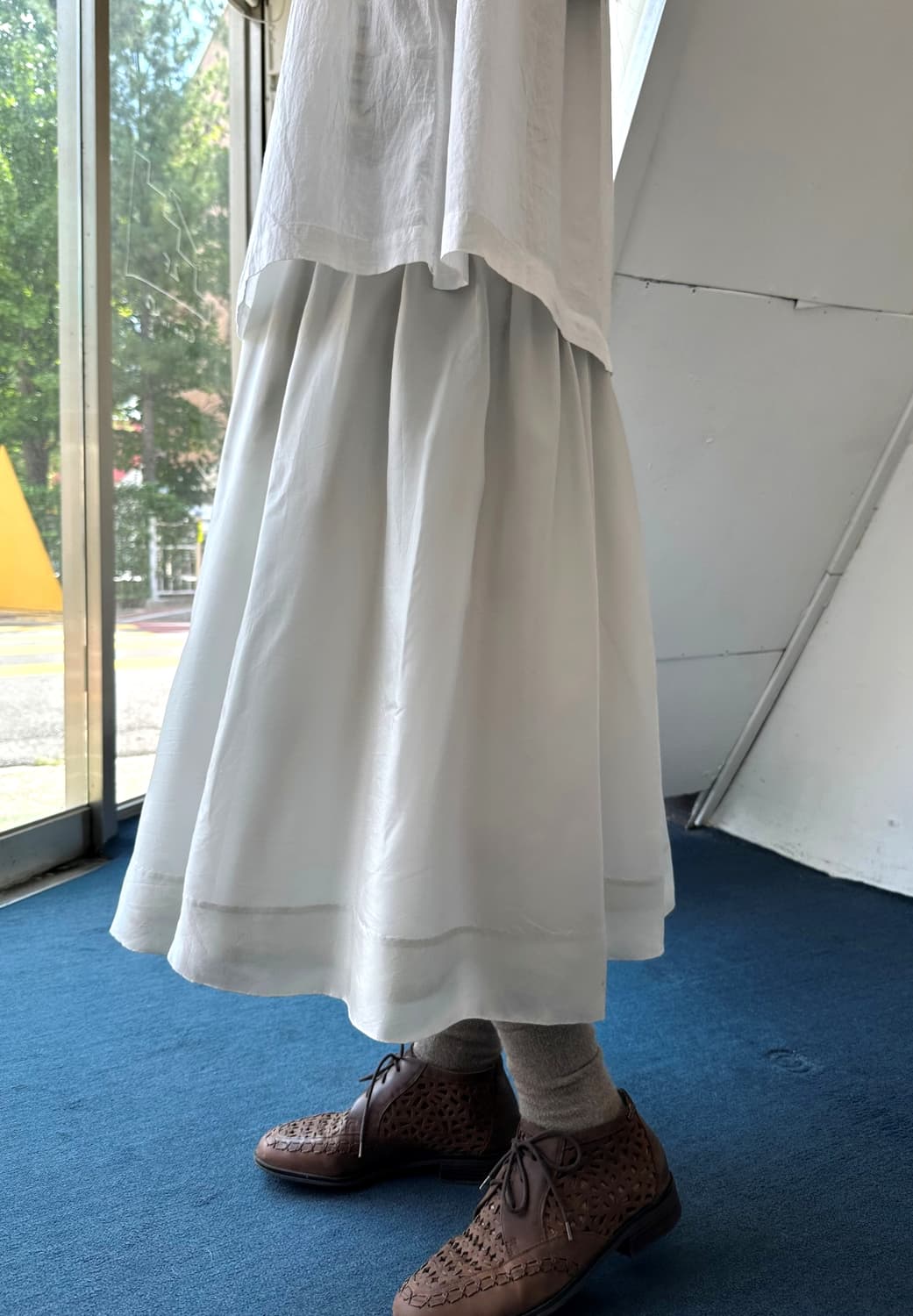 Cupro banded side tape loose skirt 상품이미지10