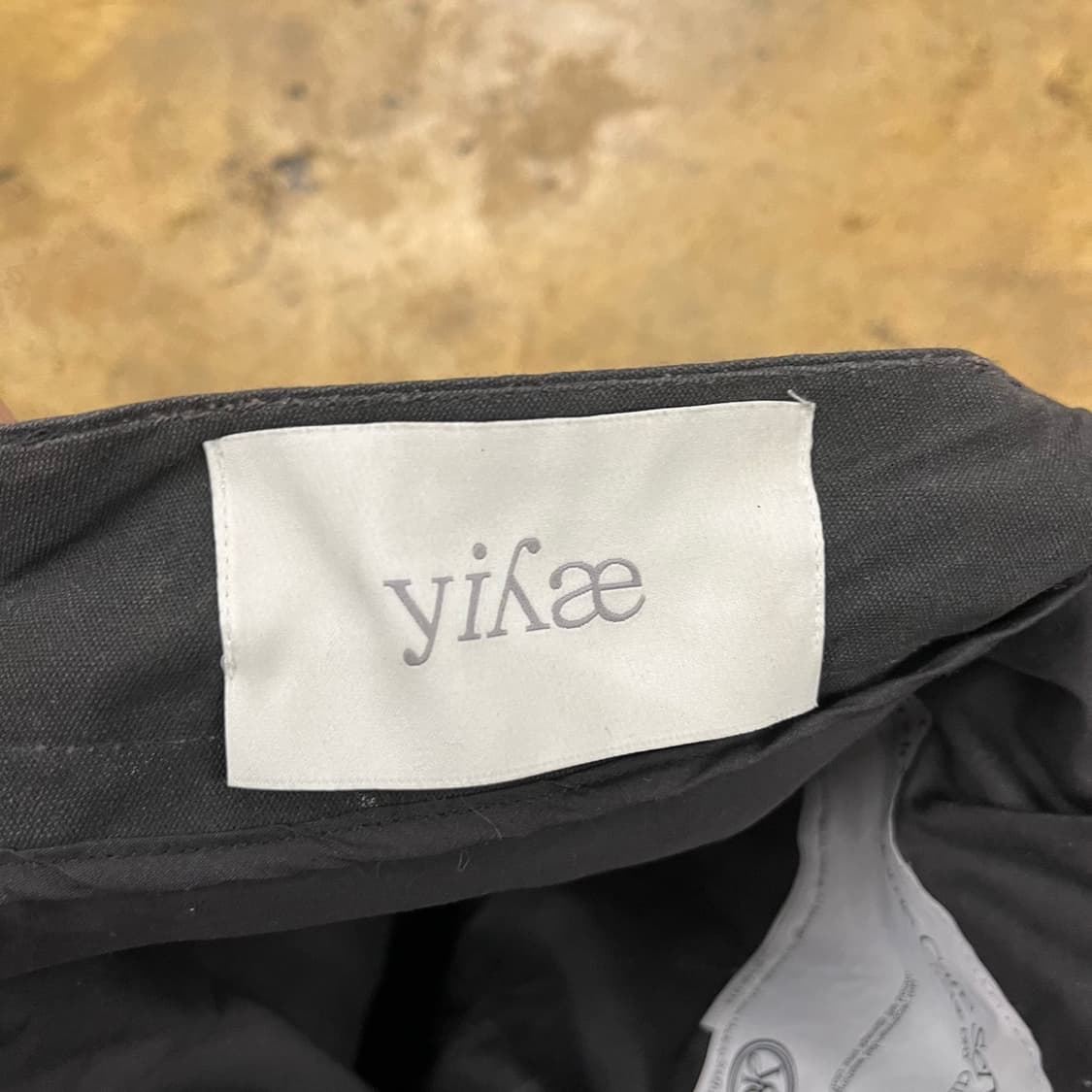 [정품] yiyae 이예 하드 팬츠 그레이 b19 상품이미지5