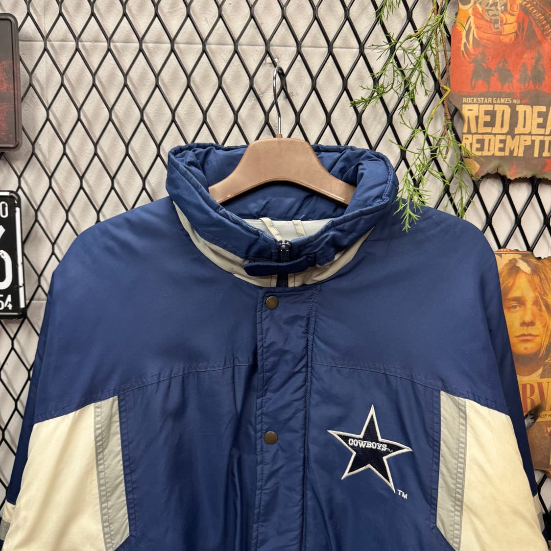 90s NFL X Dallas Cowboys 점퍼 빅로고 포인트 블루 상품이미지3