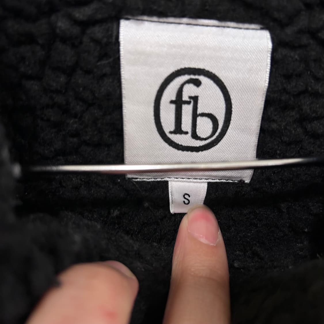 오프룩 양털 하이넥 비건레더 무스탕 상품이미지3