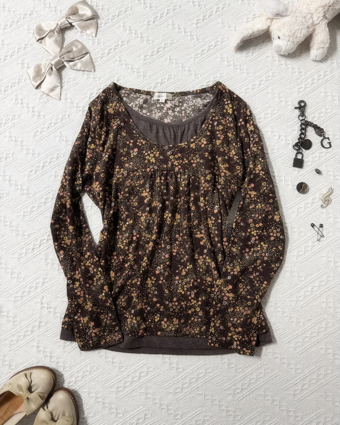 플라워 패턴 버튼 넥 레이어드 롱 슬리브 티 상품이미지1