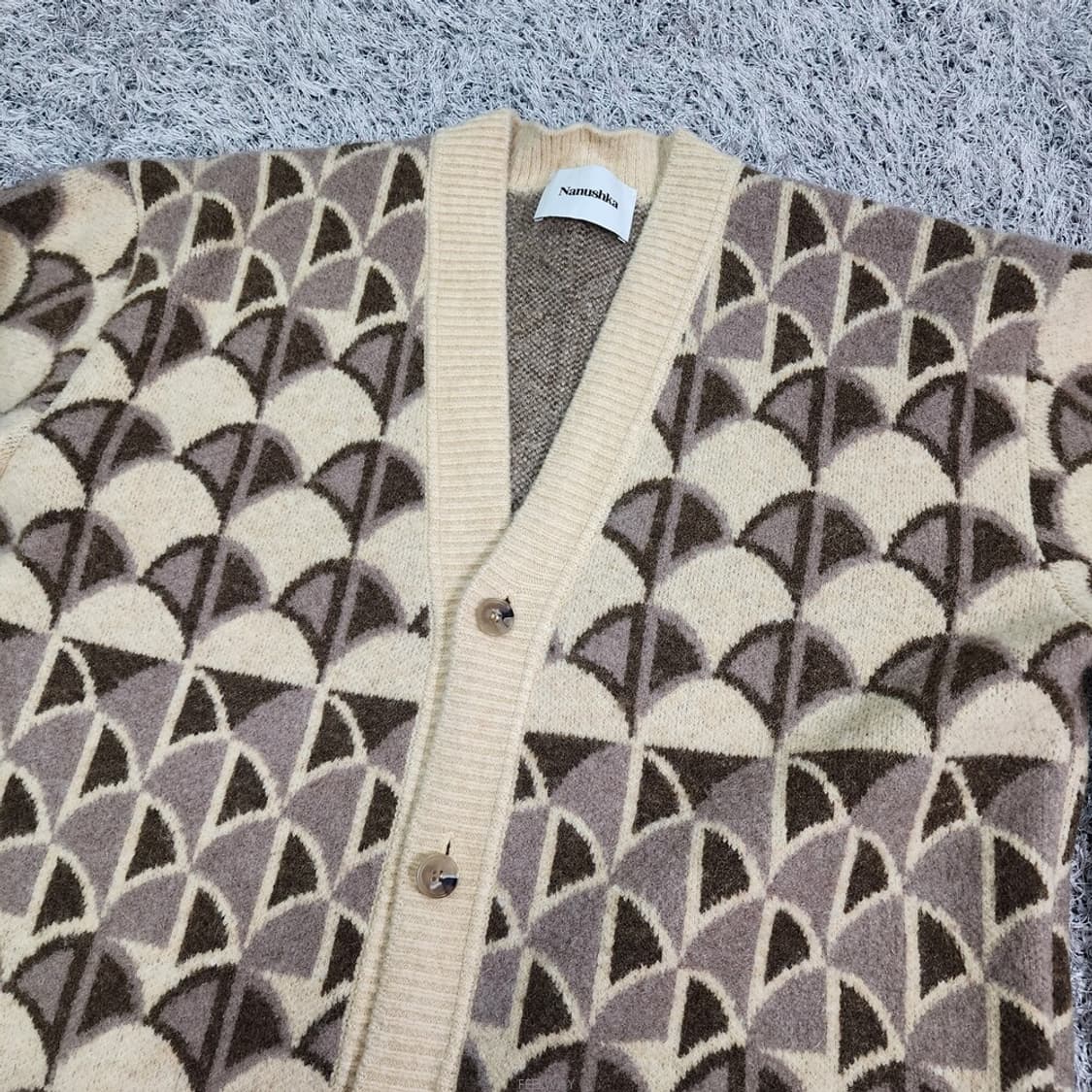 나누슈카 니트 오버핏 가디건 남성105~110 상품이미지2