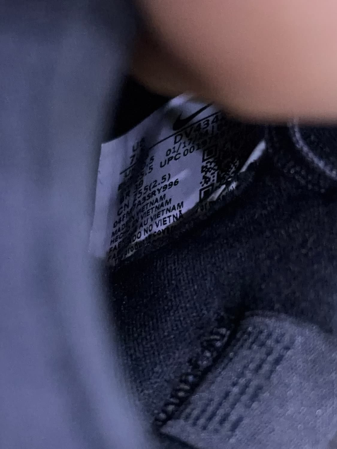 나이키 티엠포 레전드 10 프로 TF 풋살화 블랙 255 상품이미지10