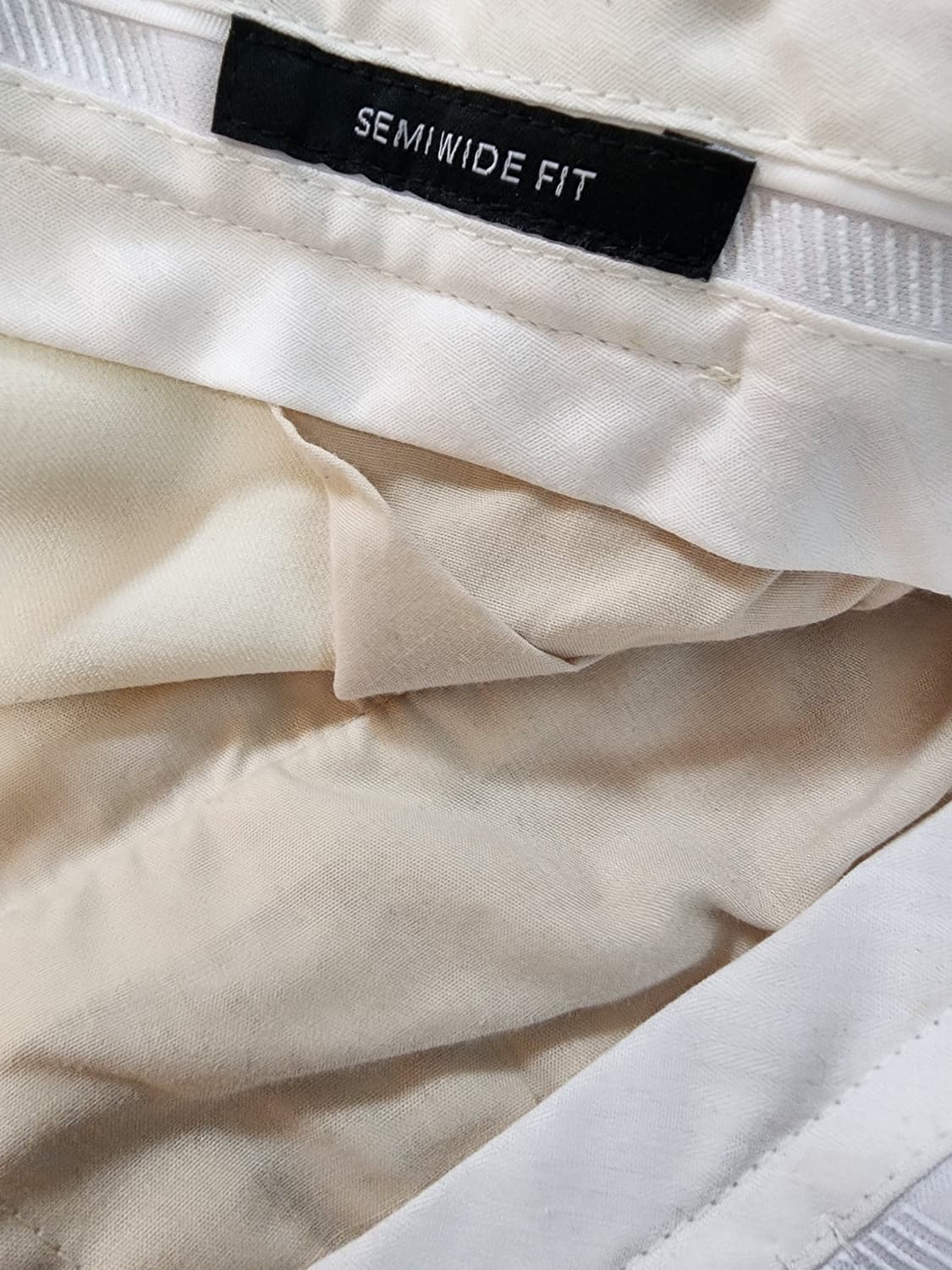 무신사 스탠다드 크림색 세미 와이드 슬랙스 팜 (32~33) 화이트 바지 상품이미지7