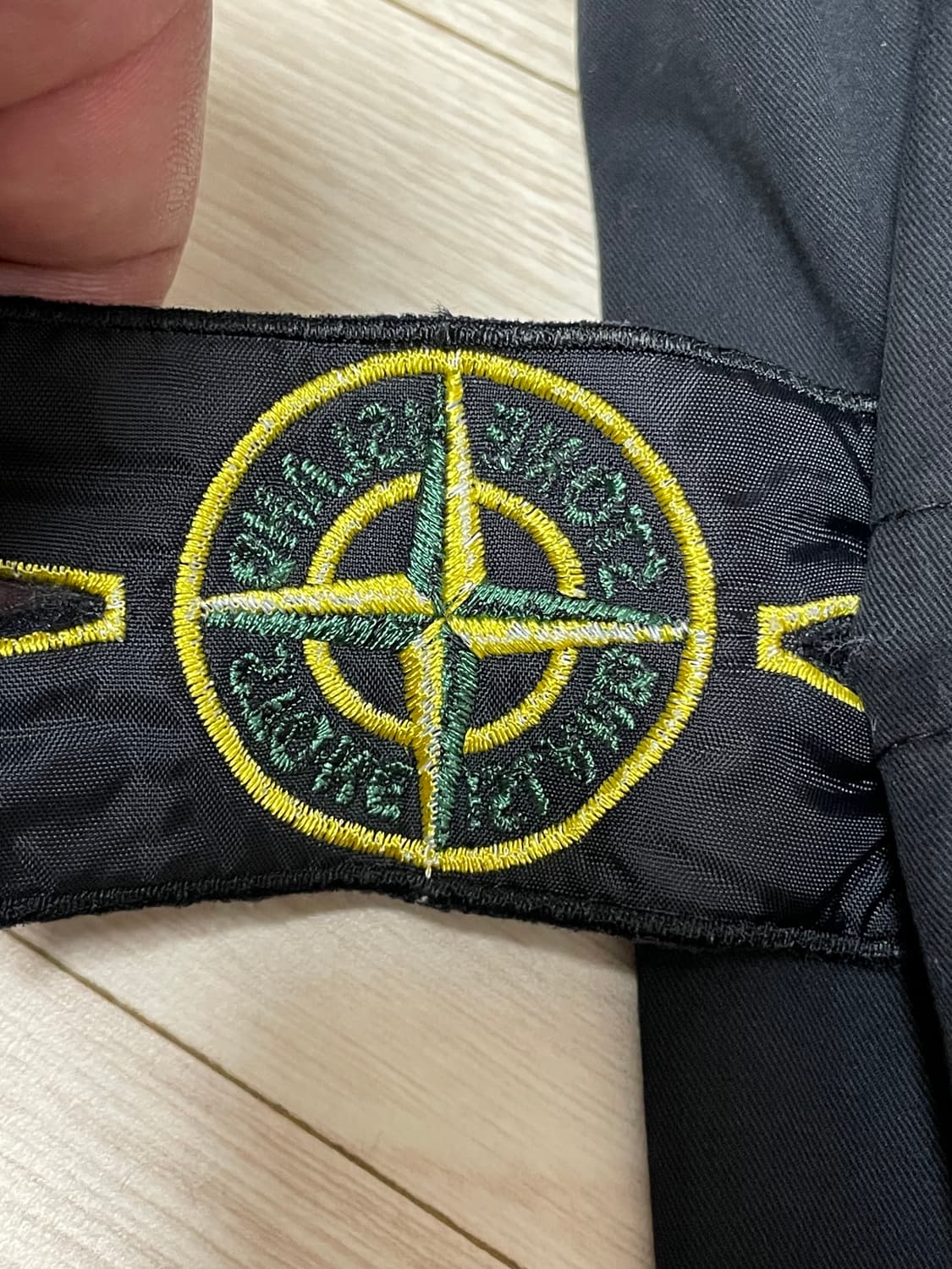 [ L / 새상품급 ] 정품 스톤아일랜드 투포켓 오버셔츠 자켓 블랙 상품이미지5