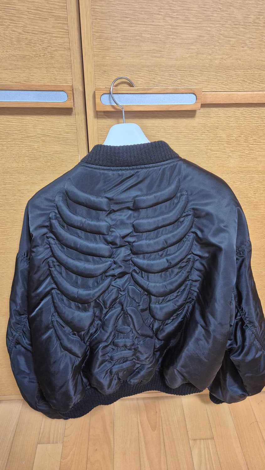 써저리 본 앰버싱 마원 블랙 상품이미지4