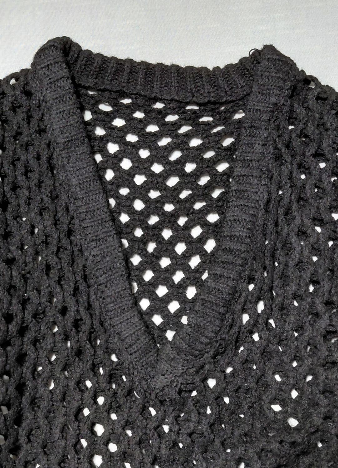 [GRL] 루즈핏 브이넥 그물 니트 (블랙/F사이즈) 상품이미지2