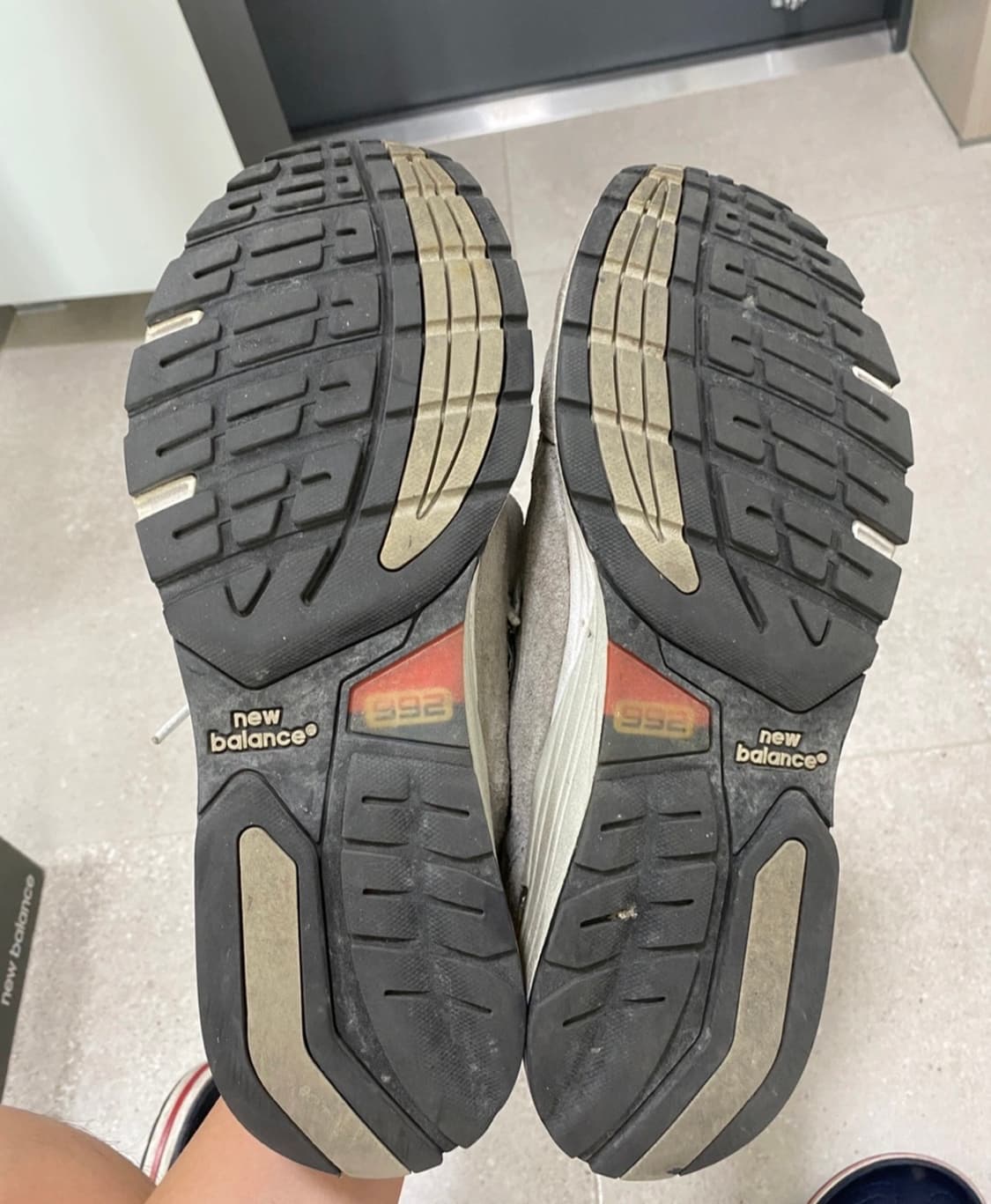 뉴발란스 992 상품이미지4