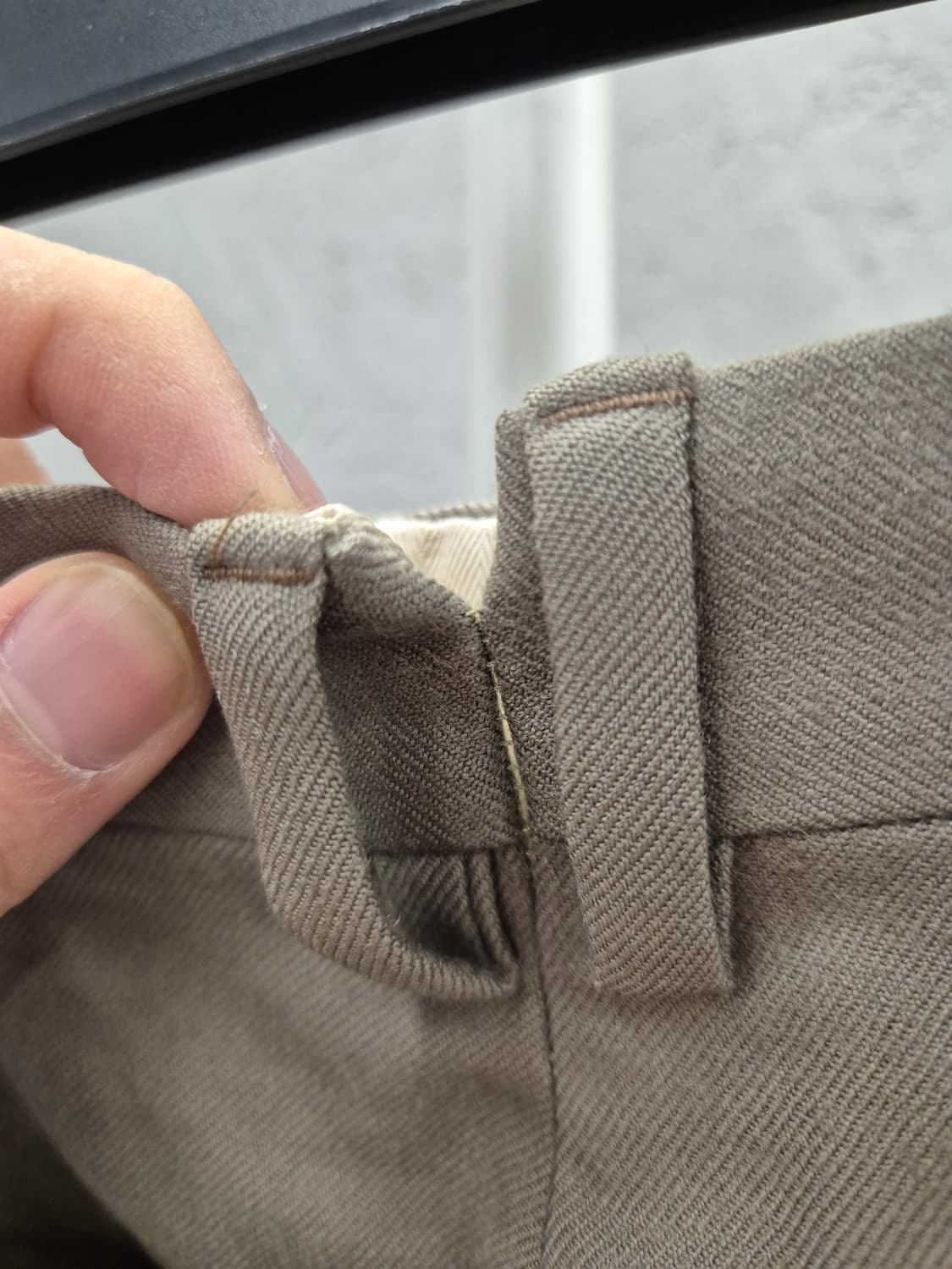 Brioni 남성 바지 베이지 상품이미지4