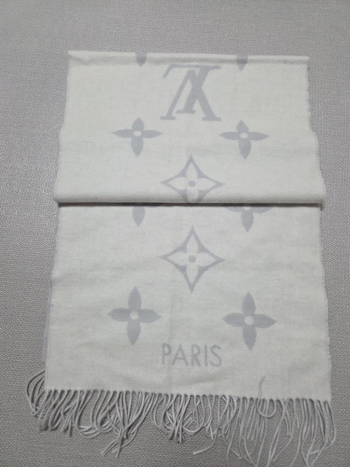 (정품)루이비통 레이캬비크 목도리 머플러 팝니다 상품이미지3