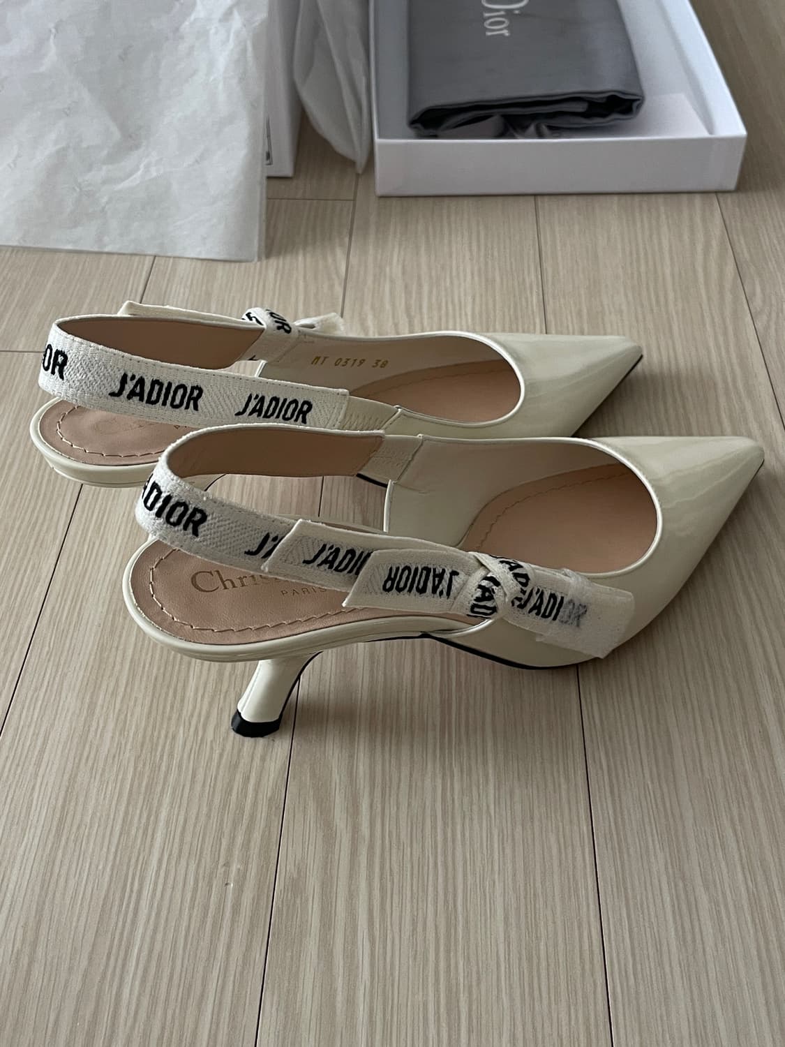 Dior  J'ADIOR 슬링백 펌프스 Off White 38 상품이미지4