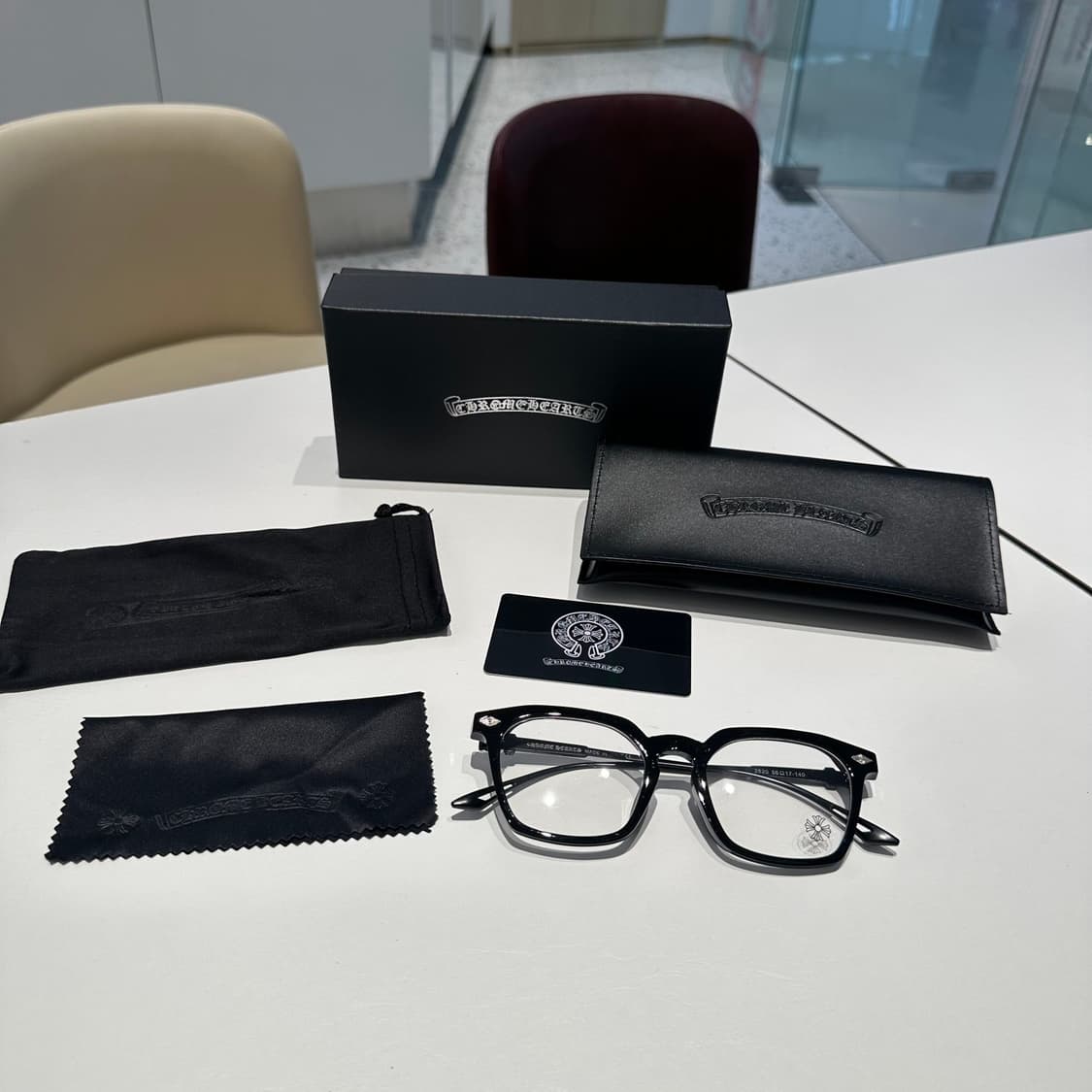 크롬하츠무광 안경 상품이미지1