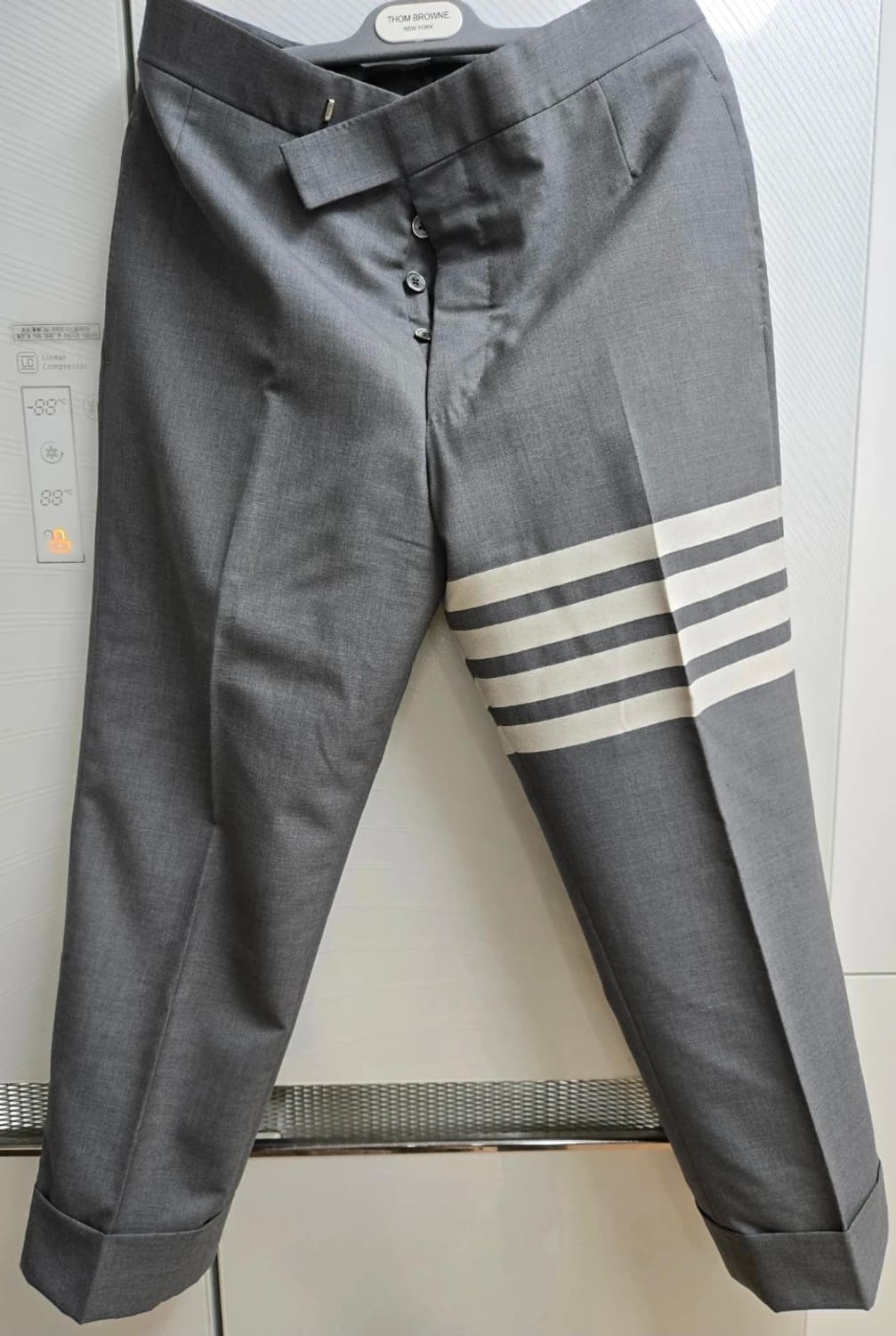 톰브라운 24fw 플레인위브 정장셋업(3/1/정품) 상품이미지7