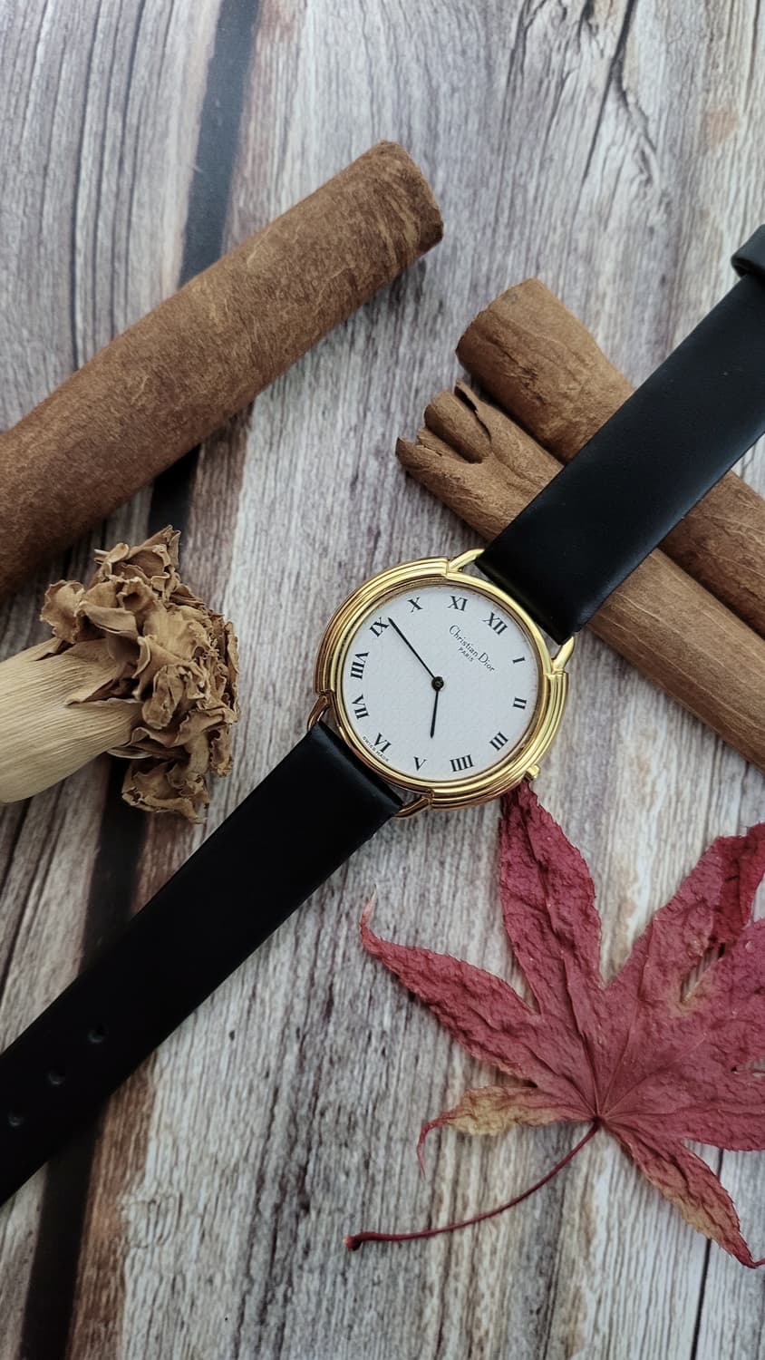 [연말세일]정품 크리스찬디올 골드 3단 라운드 남여공용 시계 상품이미지6