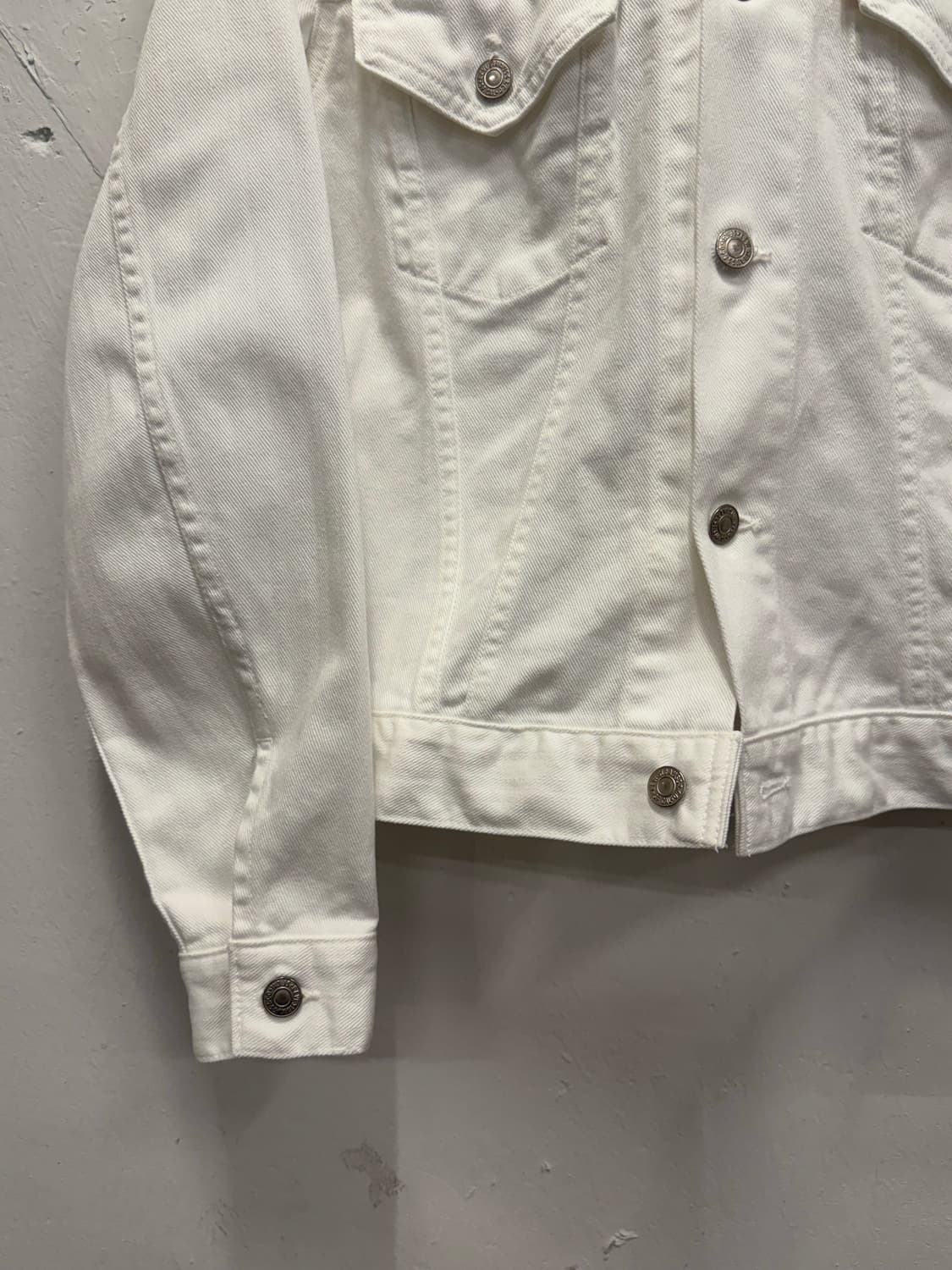 55) 90s Levi’s 리바이스 White Denim Trucker 상품이미지4