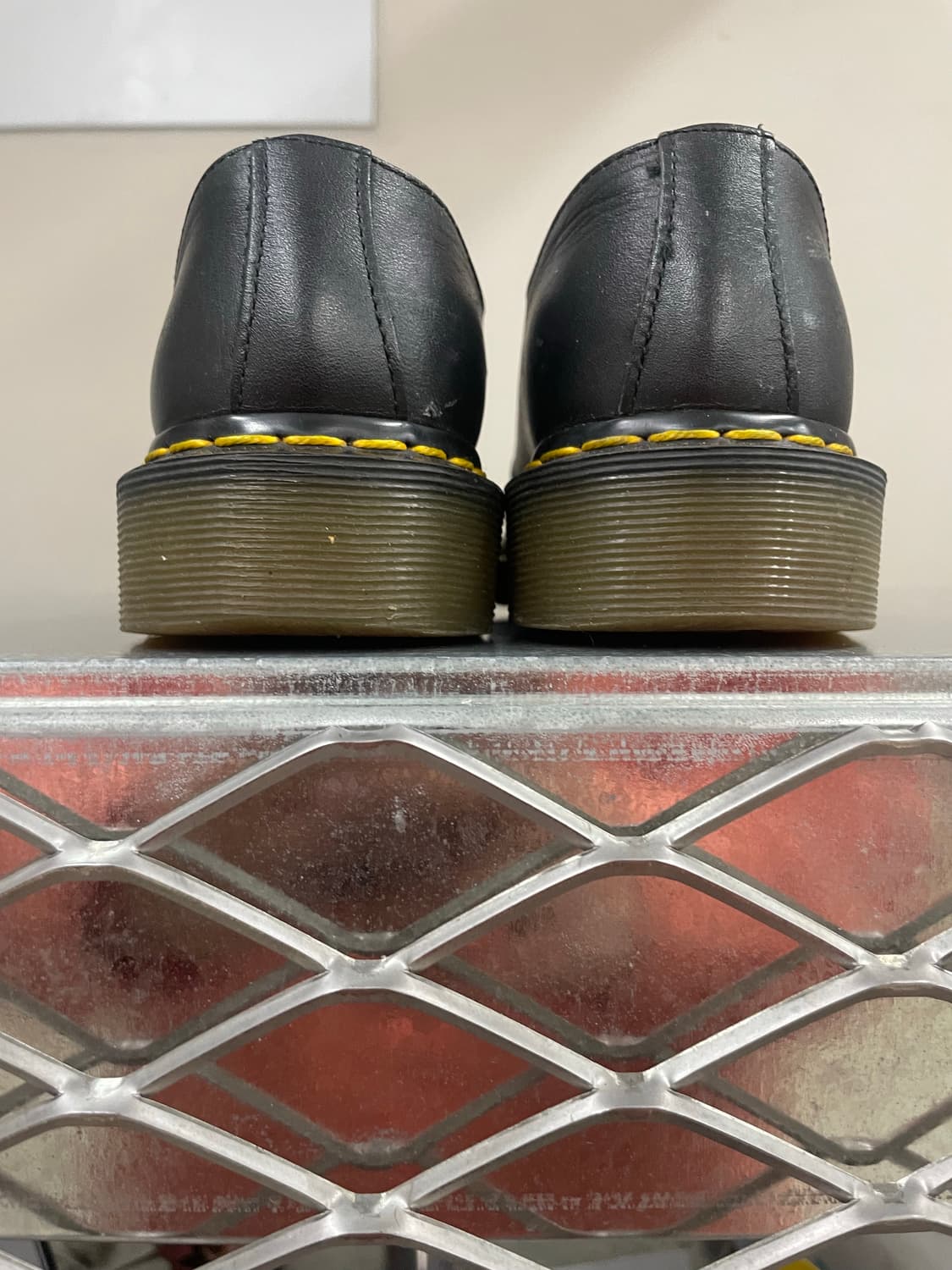 닥터마틴 1461 3홀 블랙 uk3 상품이미지10