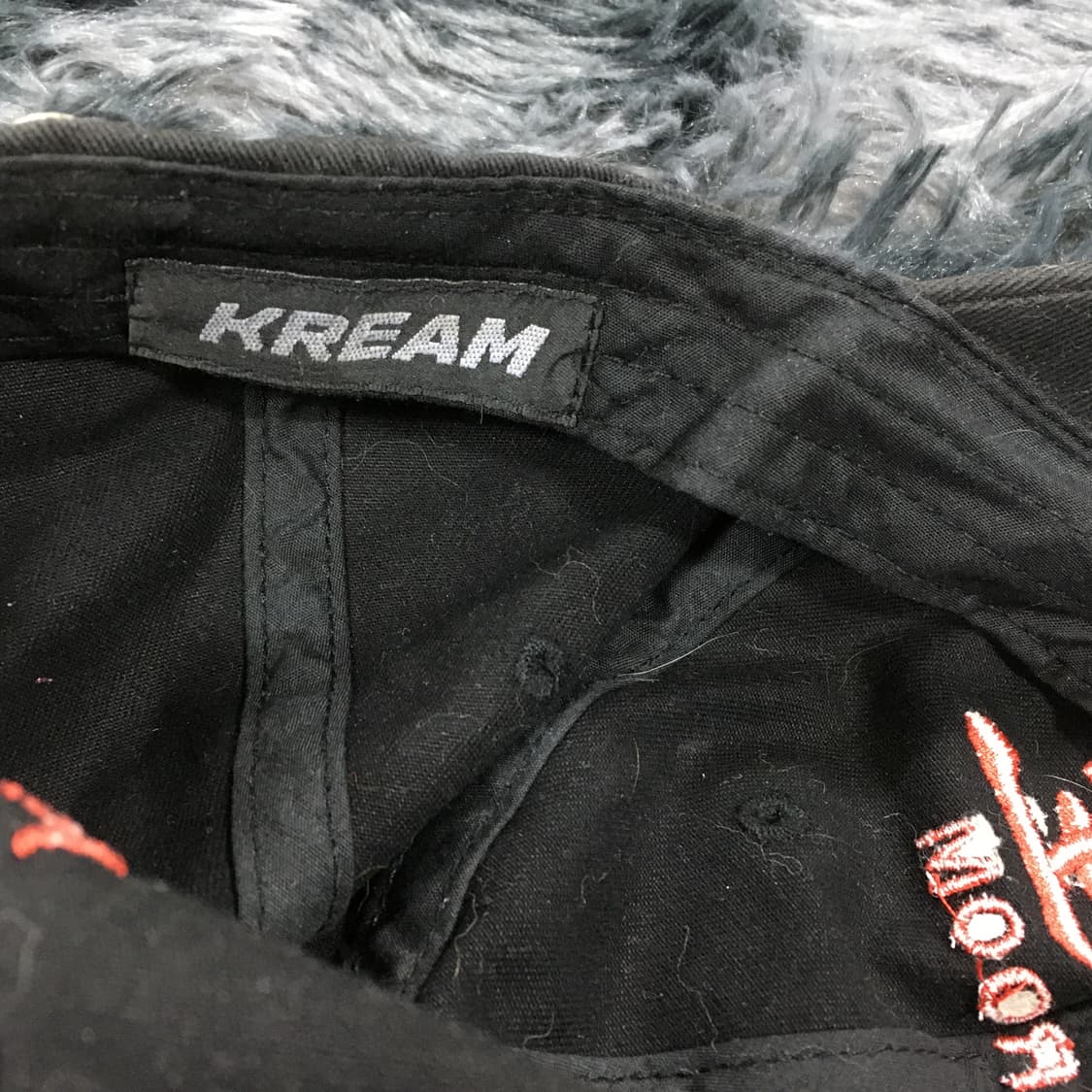 투티/0366 DARK R8M STUDIO X KREAM 자수 로고 모자 상품이미지7