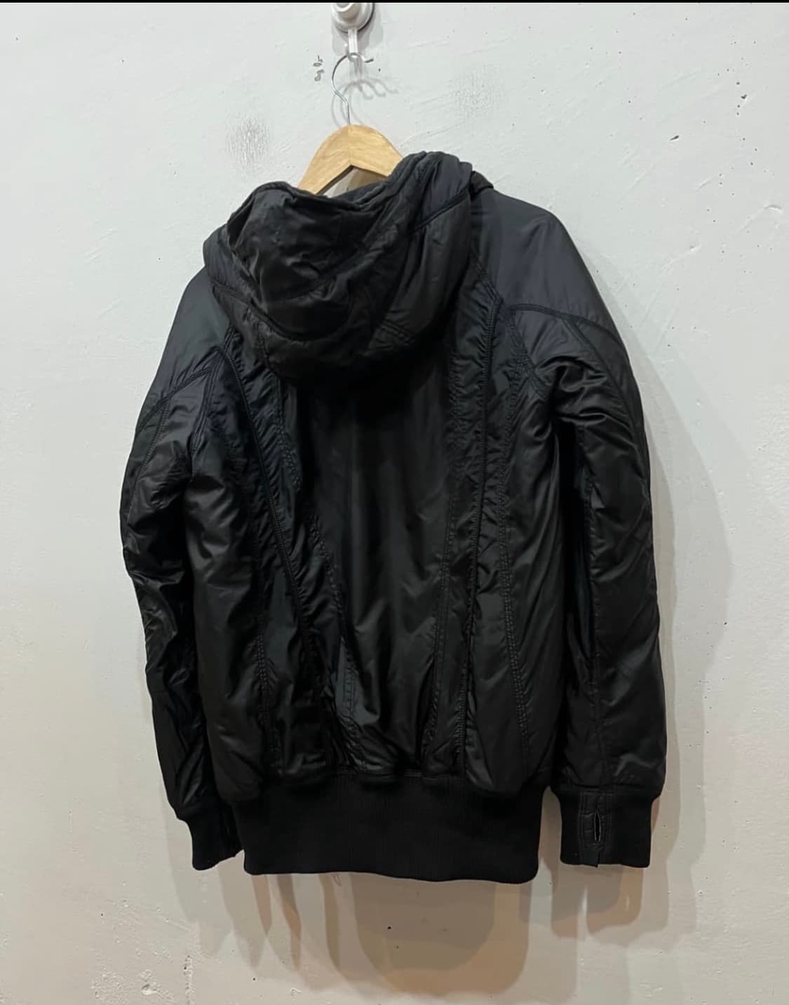 GOA 고아 절개 패디드 봄버 자켓 패딩 상품이미지2