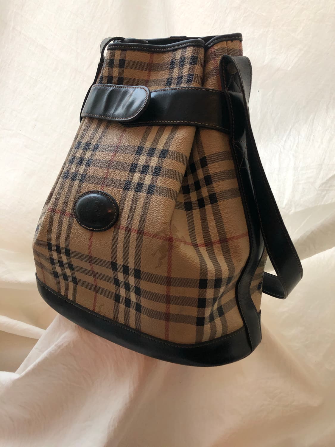 버버리 오리지널 버킷백 상품이미지2