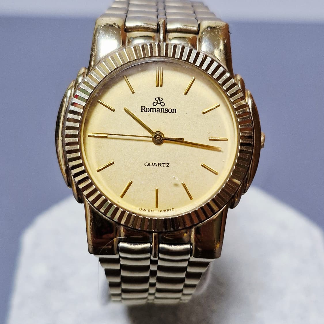 로만손 클래식 금장 쿼츠시계  상품이미지4