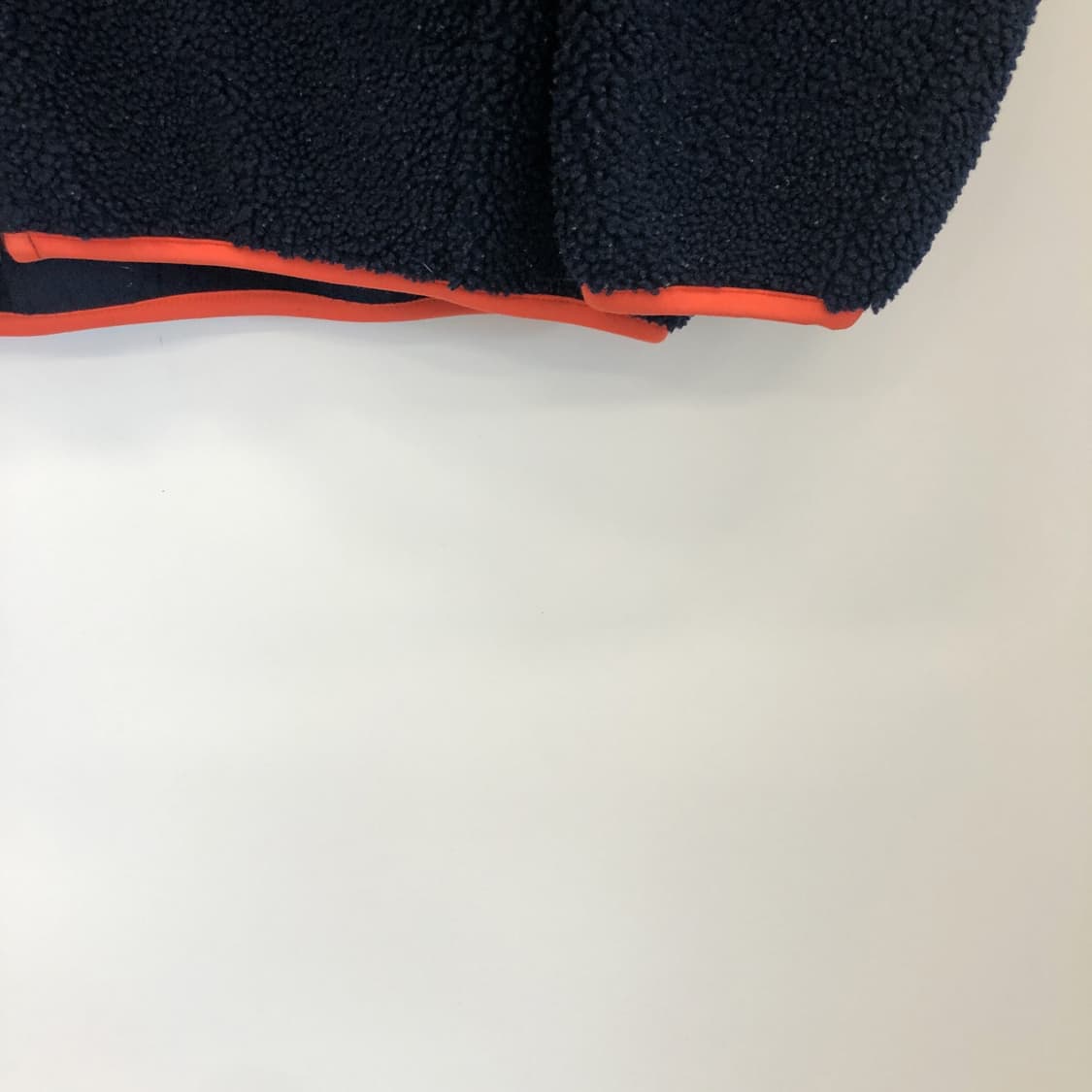 유니클로 JW앤더슨 플리스 후드집업 L 상품이미지3