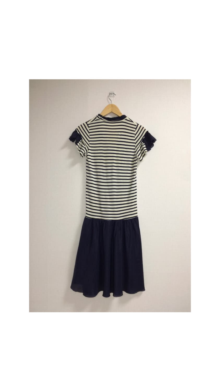 Sacai luck 사카이럭 아이보리 스트라이프 프릴 컷 원피스 상품이미지5