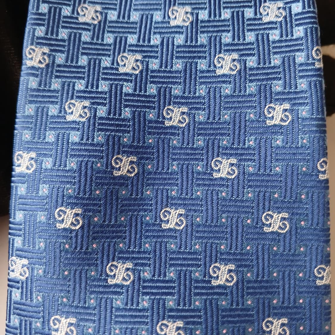 닥스 실크 블루 로고 자수 패턴 넥타이 8.3cm A+등급 A19882
 상품이미지6