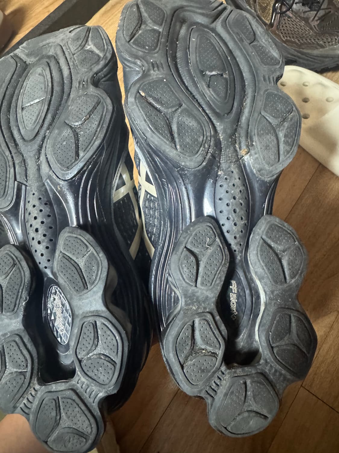 아식스 젤 키네틱 플루언트 블랙 바닐라 상품이미지5