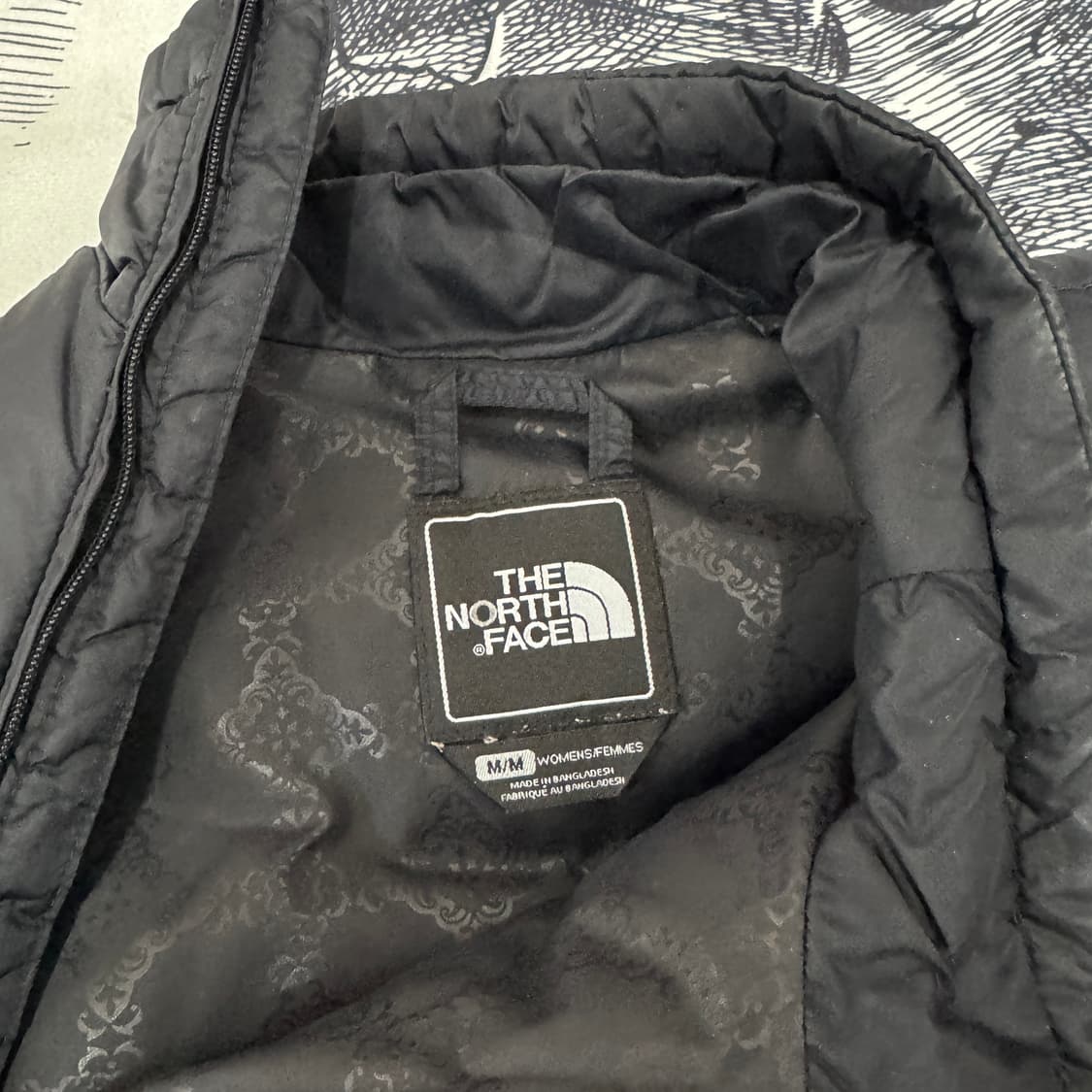 노스페이스 써모볼 패딩  웜업 사선집업  여성 M사이즈 상품이미지3