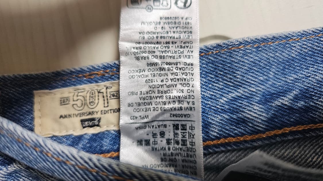 리바이스 150주년 501 36사이즈 판매합니다 상품이미지3