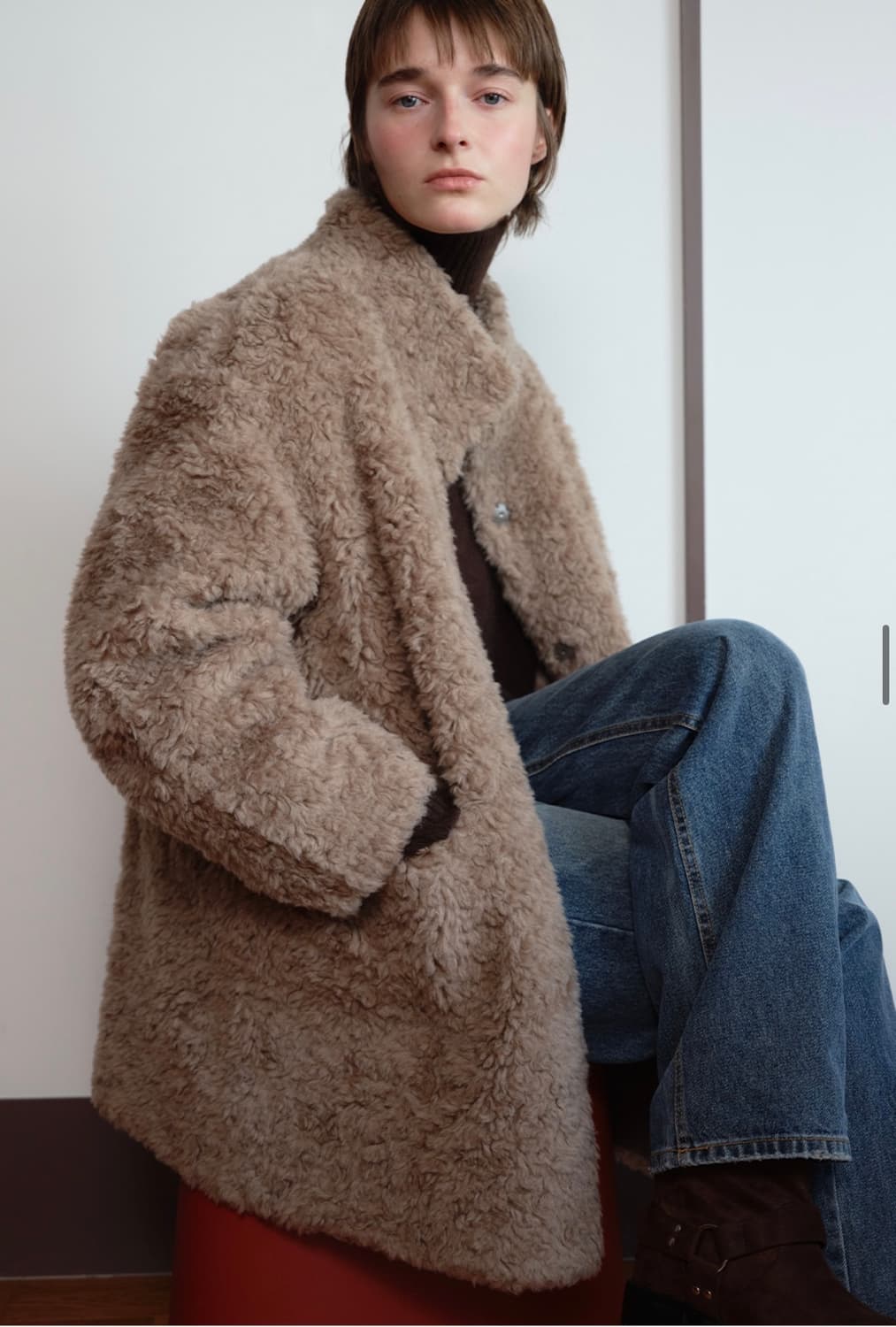 더라운스트 양모 코트 상품이미지1