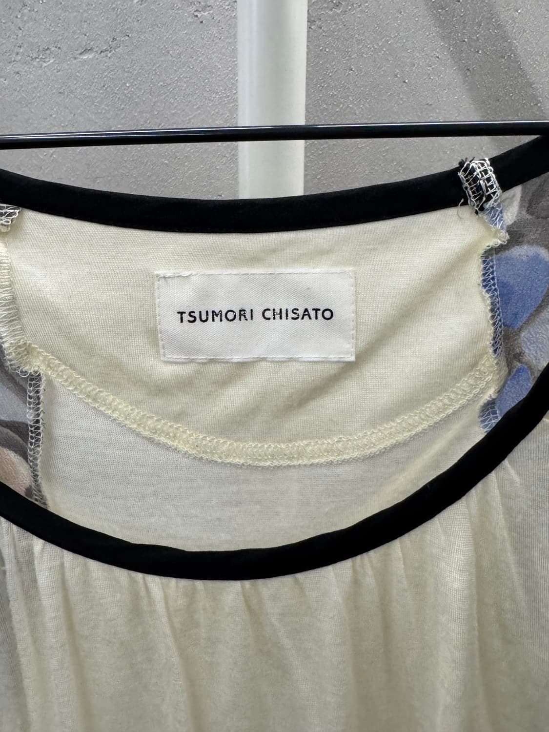 츠모리 치사토 플라워 패턴 블라우스 2 상품이미지3